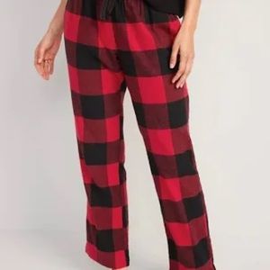 Old Navy Flannel Plaid Women’s Plaid Pajama Pants